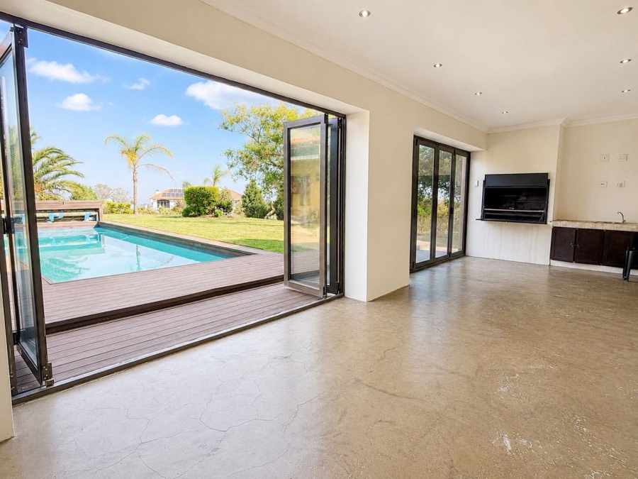 To Let 4 Bedroom Property for Rent in Klein Zevenwacht Western Cape